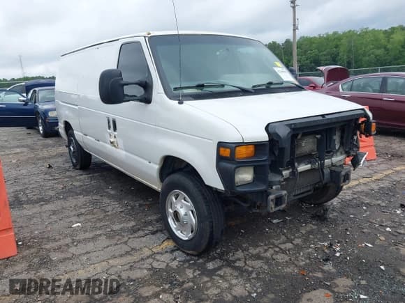 ✅ 2011 Ford Econoline Cargo Commercial • VIN: 1FTNE1EW6BDA82354 • Lot: 42340908. Listed on IAAI with 312,950 mi. Free auction sales archive from the USA and detailed vehicle history report at DreamBid. Image 1.