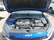 ✅ 2023 Kia Forte LXS • VIN: 3KPF24AD4PE683562 • Lot: 42320002. Wystawiony na IAAI z przebiegiem 29 095 mil. Bezpłatny archiwum sprzedaży aukcyjnych z USA i szczegółowy raport historii pojazdu na DreamBid. Zdjęcie 10.