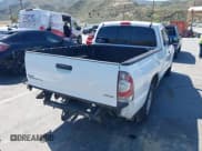 ✅ 2011 Toyota Tacoma • VIN: 5TFTX4CN4BX002786 • Lot: 42077964. Listed on IAAI with 204,824 mi. Free auction sales archive from the USA and detailed vehicle history report at DreamBid. Image 4.