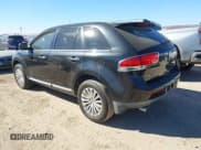 ✅ 2011 Lincoln MKX • VIN: 2LMDJ6JK3BBJ06574 • Lot: 43884728. Listed on IAAI with 199,039 mi. Free auction sales archive from the USA and detailed vehicle history report at DreamBid. Image 3.