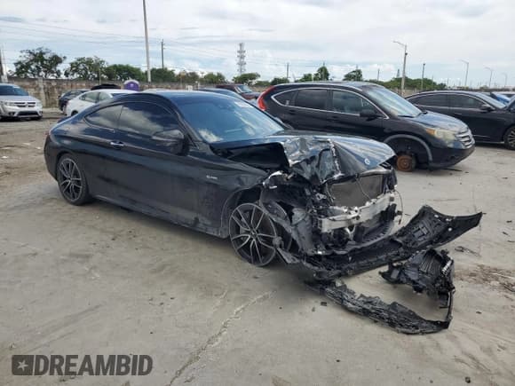 ✅ 2020 Mercedes-Benz C 43 AMG • VIN: WDDWJ6EB1LF950170 • Lot: 76059634. Wystawiony na Copart z przebiegiem 52 925 mil. Bezpłatny archiwum sprzedaży aukcyjnych z USA i szczegółowy raport historii pojazdu na DreamBid. Zdjęcie 4.