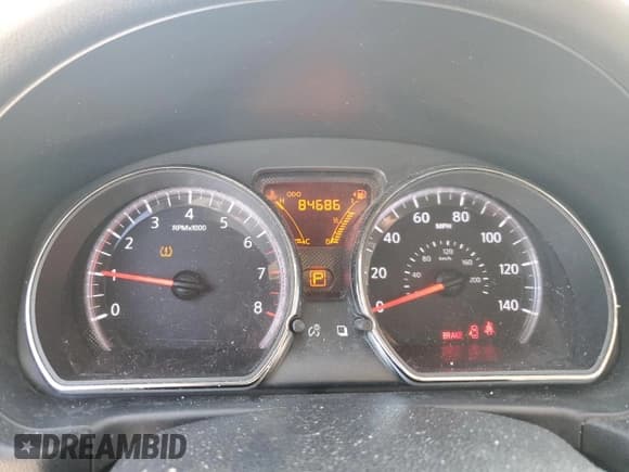 ✅ 2015 Nissan Note SR • VIN: 3N1CE2CP1FL376255 • Lot: 59234455. Wystawiony na Copart z przebiegiem 84 686 mil. Bezpłatny archiwum sprzedaży aukcyjnych z USA i szczegółowy raport historii pojazdu na DreamBid. Zdjęcie 9.