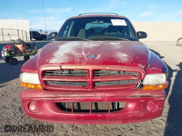 ✅ 1999 Dodge Durango • VIN: 1B4HR28Y4XF515098 • Lot: 43594408. Wystawiony na IAAI z przebiegiem 222 098 mil. Bezpłatny archiwum sprzedaży aukcyjnych z USA i szczegółowy raport historii pojazdu na DreamBid. Zdjęcie 6.