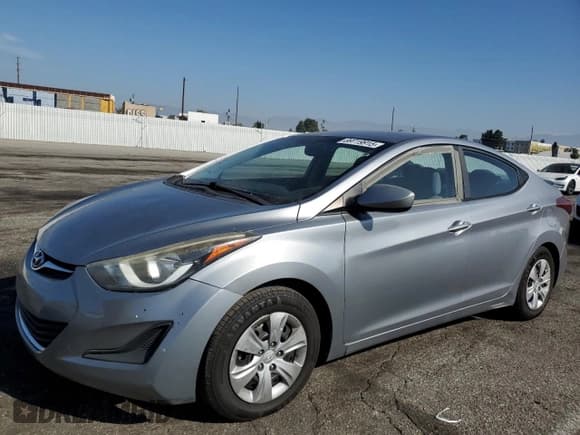 ✅ 2016 Hyundai Elantra SE • VIN: 5NPDH4AE7GH733929 • Лот: 89719915. Опубликован ранее на Copart с пробегом 135 704 миль. Бесплатный доступ к архиву аукционных продаж из США и подробный отчёт об истории автомобиля на DreamBid. Изображение 1.