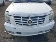 ✅ 2007 Cadillac Escalade • VIN: 1GYFK638X7R201624 • Лот: 43415715. Опубликован ранее на IAAI с пробегом Не указан. Бесплатный доступ к архиву аукционных продаж из США и подробный отчёт об истории автомобиля на DreamBid. Изображение 10.