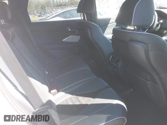 ✅ 2019 Acura RDX w/A-Spec Pkg • VIN: 5J8TC2H6XKL021790 • Lot: 41908947. Listed on IAAI with 71,852 mi. Free auction sales archive from the USA and detailed vehicle history report at DreamBid. Image 8.