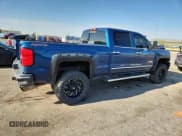 ✅ 2017 Chevrolet Silverado 2500HD High Country • VIN: 1GC1KXEYXHF213651 • Лот: 71028285. Опубликован ранее на Copart с пробегом 82 693 миль. Бесплатный доступ к архиву аукционных продаж из США и подробный отчёт об истории автомобиля на DreamBid. Изображение 3.