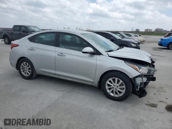 ✅ 2021 Hyundai Accent SEL • VIN: 3KPC24A63ME139568 • Лот: 51615095. Опубликован ранее на Copart с пробегом 49 969 миль. Бесплатный доступ к архиву аукционных продаж из США и подробный отчёт об истории автомобиля на DreamBid. Изображение 4.