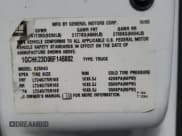 ✅ 2006 Chevrolet Silverado 2500HD LT2 • VIN: 1GCHK23D06F146802 • Lot: 46215855. Wystawiony na Copart z przebiegiem 296 034 mil. Bezpłatny archiwum sprzedaży aukcyjnych z USA i szczegółowy raport historii pojazdu na DreamBid. Zdjęcie 13.