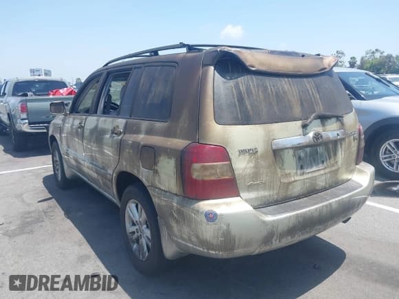 ✅ 2007 Toyota Highlander w/3rd Row • VIN: JTEEW21A770048284 • Lot: 42564835. Wystawiony na IAAI z przebiegiem 131 555 mil. Bezpłatny archiwum sprzedaży aukcyjnych z USA i szczegółowy raport historii pojazdu na DreamBid. Zdjęcie 3.