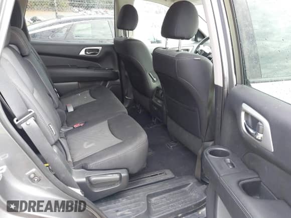 2020 Nissan Pathfinder S with VIN 5N1DR2AN0LC621072, listed as a IAAI auction lot 43412514 with 105,082 mi miles and . Bid and sale history available at DreamBid. Image 8.