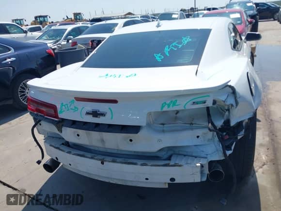 2014 Chevrolet Camaro SS с VIN 2G1FK1EJ5E9278880, выставлен на аукционе IAAI как лот 43171278 с пробегом 89 977 миль миль и . История ставок и продаж доступна на DreamBid. Изображение 17.