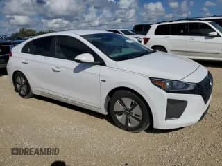✅ 2018 Hyundai Ioniq Blue • VIN: KMHC65LC3JU087204 • Lot: 74243354. Wystawiony na Copart z przebiegiem Nie podano. Bezpłatny archiwum sprzedaży aukcyjnych z USA i szczegółowy raport historii pojazdu na DreamBid. Zdjęcie 4.