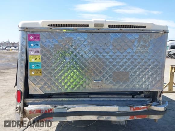 ✅ 2007 Chevrolet Silverado 2500HD • VIN: 1GBHK24U87E156598 • Лот: 40011047. Опубликован ранее на IAAI с пробегом 329 806 миль. Бесплатный доступ к архиву аукционных продаж из США и подробный отчёт об истории автомобиля на DreamBid. Изображение 6.