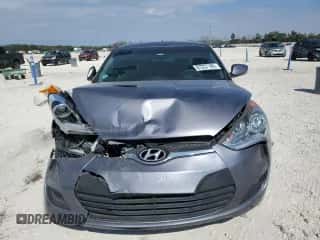 2013 Hyundai Veloster w/Black Int with VIN KMHTC6AD0DU094688, listed as a Copart auction lot 87237165 with 81,433 mi miles and Salvage title. Bid and sale history available at DreamBid. Image 5.