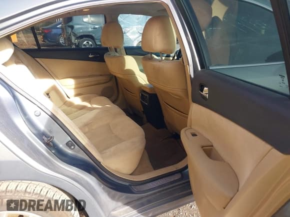 ✅ 2010 Nissan Maxima SV • VIN: 1N4AA5AP7AC864396 • Лот: 43606364. Опубликован ранее на IAAI с пробегом 154 453 миль. Бесплатный доступ к архиву аукционных продаж из США и подробный отчёт об истории автомобиля на DreamBid. Изображение 8.