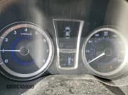 ✅ 2012 Hyundai Azera • VIN: KMHFG4JG5CA183172 • Лот: 90432795. Опубликован ранее на Copart с пробегом 82 676 миль. Бесплатный доступ к архиву аукционных продаж из США и подробный отчёт об истории автомобиля на DreamBid. Изображение 9.