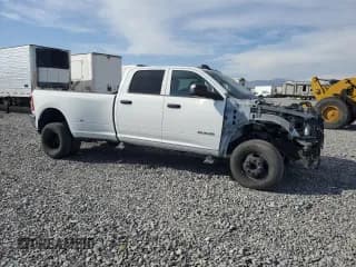 ✅ 2020 Ram 3500 Tradesman • VIN: 3C63RRGLXLG292240 • Lot: 70379745. Wystawiony na Copart z przebiegiem 129 325 mil. Bezpłatny archiwum sprzedaży aukcyjnych z USA i szczegółowy raport historii pojazdu na DreamBid. Zdjęcie 1.