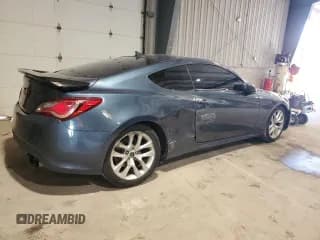 ✅ 2013 Hyundai Genesis Coupe Premium • VIN: KMHHT6KD8DU081904 • Lot: 82510095. Wystawiony na Copart z przebiegiem 151 144 mil. Bezpłatny archiwum sprzedaży aukcyjnych z USA i szczegółowy raport historii pojazdu na DreamBid. Zdjęcie 3.