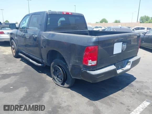 ✅ 2015 Ram 1500 Express • VIN: 1C6RR6KG3FS570637 • Lot: 42737230. Listed on IAAI with 135,290 mi. Free auction sales archive from the USA and detailed vehicle history report at DreamBid. Image 3.