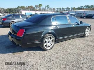 ✅ 2010 Bentley Flying Spur • VIN: SCBBR9ZAXAC063088 • Lot: 43782965. Wystawiony na IAAI z przebiegiem 82 413 mil. Bezpłatny archiwum sprzedaży aukcyjnych z USA i szczegółowy raport historii pojazdu na DreamBid. Zdjęcie 4.