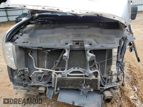 ✅ 2012 Chevrolet Silverado 2500HD LT • VIN: 1GC1KXC80CF139183 • Lot: 67720185. Wystawiony na Copart z przebiegiem Nie podano. Bezpłatny archiwum sprzedaży aukcyjnych z USA i szczegółowy raport historii pojazdu na DreamBid. Zdjęcie 11.