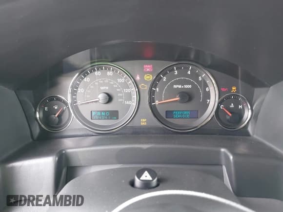 ✅ 2006 Jeep Commander • VIN: 1J8HH48N86C254171 • Лот: 41491426. Опубликован ранее на IAAI с пробегом 194 341 миль. Бесплатный доступ к архиву аукционных продаж из США и подробный отчёт об истории автомобиля на DreamBid. Изображение 7.