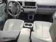 2023 Hyundai Ioniq 5 Preferred z VIN KM8KRDAF5PU218393, wystawiony jako Copart lot #61803284 z przebiegiem 20 842 mil mil oraz Szkoda całkowita • Salvage title. Historia ofert i sprzedaży dostępna na DreamBid. Obrazek 8.