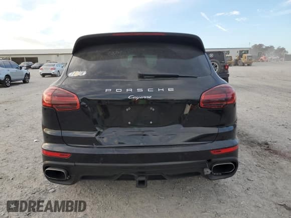 ✅ 2016 Porsche Cayenne • VIN: WP1AA2A23GKA13013 • Lot: 92613845. Wystawiony na Copart z przebiegiem 117 238 mil. Bezpłatny archiwum sprzedaży aukcyjnych z USA i szczegółowy raport historii pojazdu na DreamBid. Zdjęcie 6.