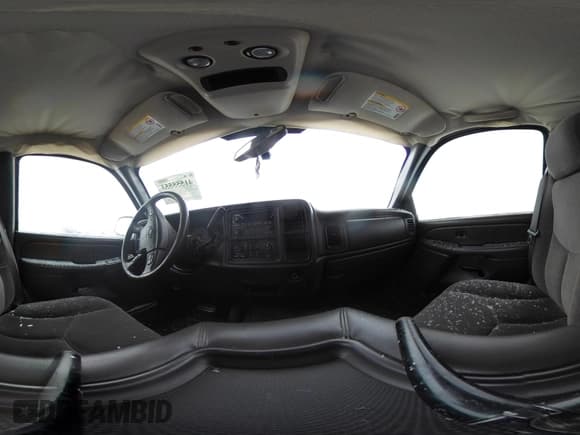 ✅ 2005 Chevrolet Silverado 2500HD LS • VIN: 1GCHK23U35F848305 • Lot: 41555553. Wystawiony na IAAI z przebiegiem 162 899 mil. Bezpłatny archiwum sprzedaży aukcyjnych z USA i szczegółowy raport historii pojazdu na DreamBid. Zdjęcie 18.