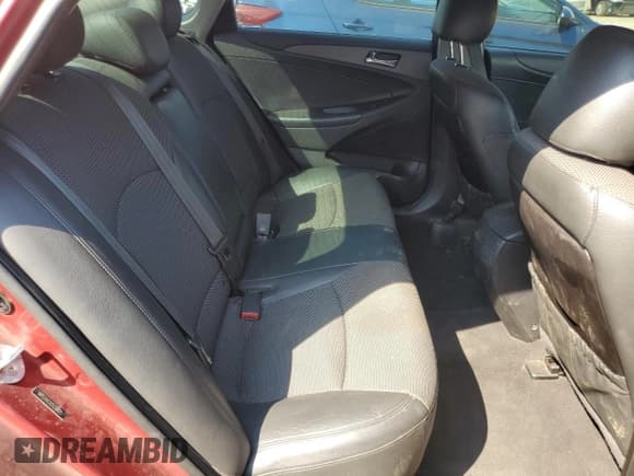 ✅ 2012 Hyundai Sonata SE • VIN: 5NPEC4ACXCH336825 • Lot: 72383134. Listed on Copart with 125,683 mi. Free auction sales archive from the USA and detailed vehicle history report at DreamBid. Image 11.