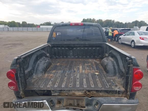 ✅ 2007 Dodge 1500 SLT • VIN: 1D7HU18277S239603 • Lot: 43461598. Listed on IAAI with 227,196 mi. Free auction sales archive from the USA and detailed vehicle history report at DreamBid. Image 18.