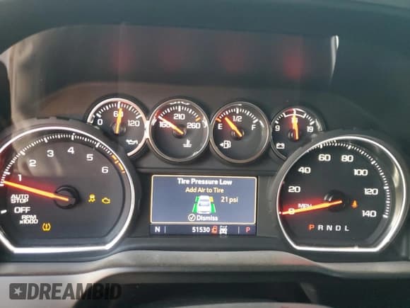 ✅ 2020 Chevrolet Silverado 1500 RST • VIN: 3GCUYEED2LG302103 • Lot: 73410894. Wystawiony na Copart z przebiegiem 51 530 mil. Bezpłatny archiwum sprzedaży aukcyjnych z USA i szczegółowy raport historii pojazdu na DreamBid. Zdjęcie 9.