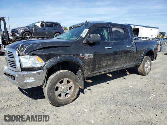 ✅ 2018 Ram 2500 Big Horn • VIN: 3C6UR5ML7JG411893 • Lot: 68948564. Wystawiony na Copart z przebiegiem 84 307 mil. Bezpłatny archiwum sprzedaży aukcyjnych z USA i szczegółowy raport historii pojazdu na DreamBid. Zdjęcie 1.
