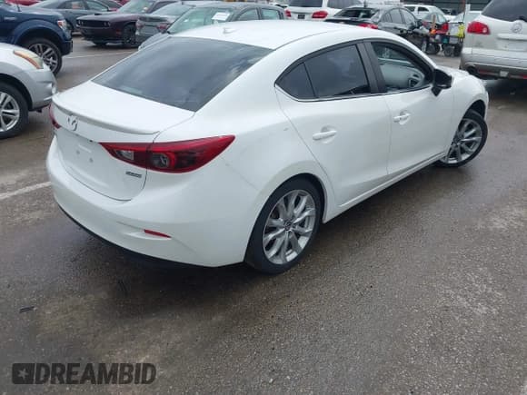 ✅ 2014 Mazda 3 S Touring • VIN: JM1BM1V36E1111496 • Лот: 42427752. Опубликован ранее на IAAI с пробегом 132 211 миль. Бесплатный доступ к архиву аукционных продаж из США и подробный отчёт об истории автомобиля на DreamBid. Изображение 4.