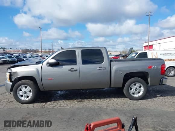 2007 Chevrolet Silverado 1500 LTZ с VIN 3GCEK13Y97G546454, выставлен на аукционе IAAI как лот 41819070 с пробегом 161 498 миль миль и . История ставок и продаж доступна на DreamBid. Изображение 15.