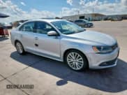 ✅ 2011 Volkswagen Jetta SEL • VIN: 3VWLX7AJ8BM006019 • Lot: 81726355. Listed on Copart with 238,208 mi. Free auction sales archive from the USA and detailed vehicle history report at DreamBid. Image 4.