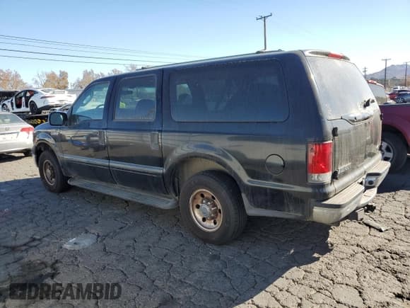 ✅ 2005 Ford Excursion Special Serv • VIN: 1FMNU40L15ED24141 • Лот: 87421344. Опубликован ранее на Copart с пробегом 263 527 миль. Бесплатный доступ к архиву аукционных продаж из США и подробный отчёт об истории автомобиля на DreamBid. Изображение 2.