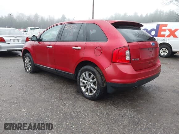 ✅ 2011 Ford Edge SEL • VIN: 2FMDK4JCXBBB15648 • Lot: 43773114. Wystawiony na IAAI z przebiegiem 104 998 mil. Bezpłatny archiwum sprzedaży aukcyjnych z USA i szczegółowy raport historii pojazdu na DreamBid. Zdjęcie 3.