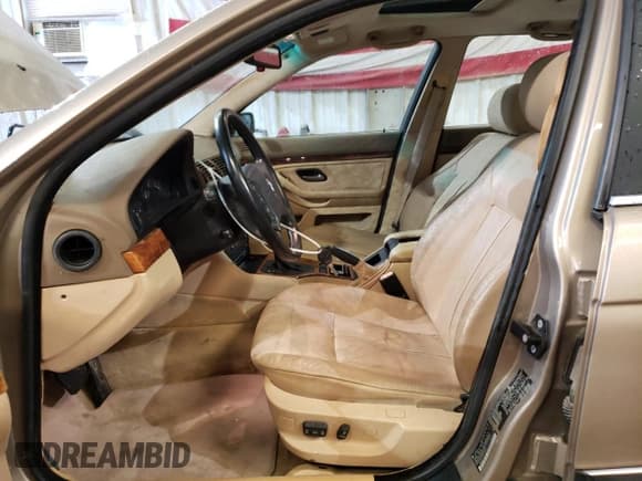 ✅ 2000 BMW 5 Series 528i • VIN: WBADM6349YGU12165 • Lot: 67863904. Listed on Copart with 126,971 mi. Free auction sales archive from the USA and detailed vehicle history report at DreamBid. Image 7.