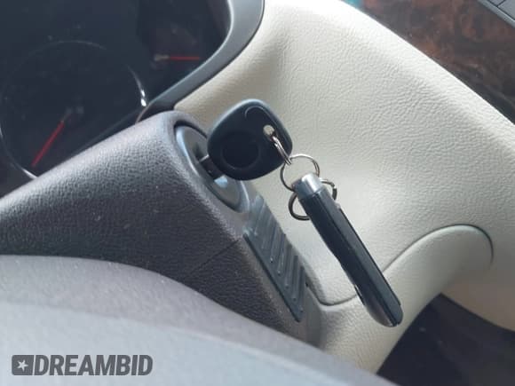 ✅ 2011 Cadillac DTS Premium Collection • VIN: 1G6KH5E61BU102367 • Lot: 43583241. Listed on IAAI with Not provided. Free auction sales archive from the USA and detailed vehicle history report at DreamBid. Image 11.