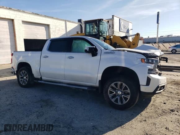 ✅ 2021 Chevrolet Silverado 1500 High Country • VIN: 1GCUYHED9MZ300271 • Lot: 81710284. Wystawiony na Copart z przebiegiem 52 622 mil. Bezpłatny archiwum sprzedaży aukcyjnych z USA i szczegółowy raport historii pojazdu na DreamBid. Zdjęcie 4.