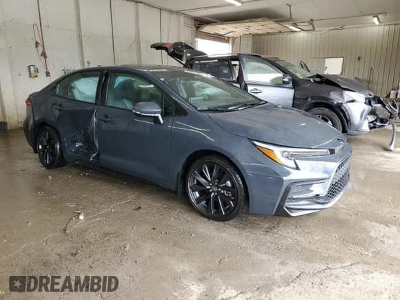 ✅ 2024 Toyota Corolla XSE • VIN: 5YFT4MCE6RP189479 • Lot: 84023115. Wystawiony na Copart z przebiegiem 20 738 mil. Bezpłatny archiwum sprzedaży aukcyjnych z USA i szczegółowy raport historii pojazdu na DreamBid. Zdjęcie 4.