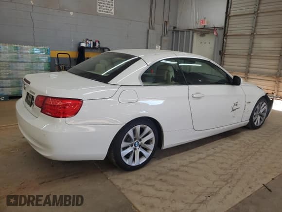 ✅ 2013 BMW 3 Series 328i • VIN: WBADW3C51DJ526997 • Lot: 92578575. Listed on Copart with 126,301 mi. Free auction sales archive from the USA and detailed vehicle history report at DreamBid. Image 3.