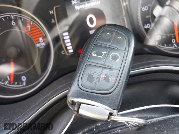 ✅ 2019 Jeep Cherokee Altitude • VIN: 1C4PJMLX3KD105008 • Lot: 42474013. Listed on IAAI with 82,122 mi. Free auction sales archive from the USA and detailed vehicle history report at DreamBid. Image 11.