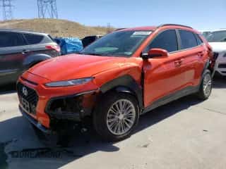 2019 Hyundai Kona SEL с VIN KM8K6CAA1KU349773, выставлен на аукционе Copart как лот 45946293 с пробегом 63 161 миль миль и . История ставок и продаж доступна на DreamBid. Изображение 1.