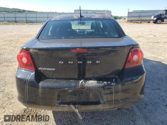 ✅ 2014 Dodge Avenger SE • VIN: 1C3CDZAB8EN187962 • Лот: 55643534. Опубликован ранее на Copart с пробегом 62 542 миль. Бесплатный доступ к архиву аукционных продаж из США и подробный отчёт об истории автомобиля на DreamBid. Изображение 6.