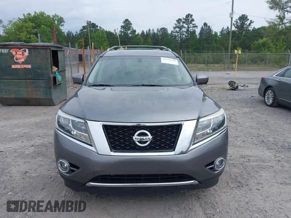 ✅ 2015 Nissan Pathfinder S • VIN: 5N1AR2MN6FC722524 • Lot: 42178396. Wystawiony na IAAI z przebiegiem 112 564 mil. Bezpłatny archiwum sprzedaży aukcyjnych z USA i szczegółowy raport historii pojazdu na DreamBid. Zdjęcie 12.