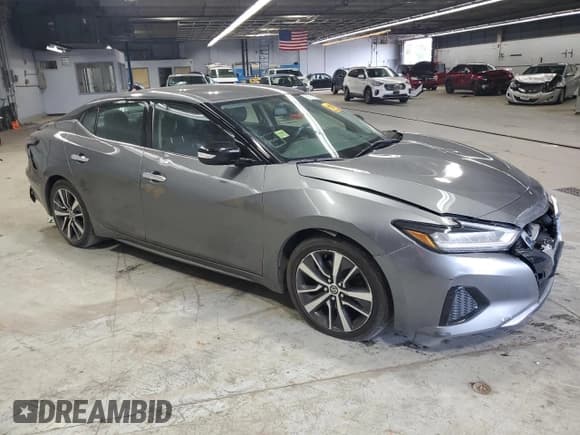 ✅ 2019 Nissan Maxima SL • VIN: 1N4AA6AVXKC377134 • Lot: 66631575. Wystawiony na Copart z przebiegiem 85 482 mil. Bezpłatny archiwum sprzedaży aukcyjnych z USA i szczegółowy raport historii pojazdu na DreamBid. Zdjęcie 4.