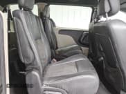 ✅ 2019 Dodge Grand Caravan SXT • VIN: 2C4RDGCG6KR529149 • Лот: 90316015. Опубликован ранее на Copart с пробегом 70 765 миль. Бесплатный доступ к архиву аукционных продаж из США и подробный отчёт об истории автомобиля на DreamBid. Изображение 11.